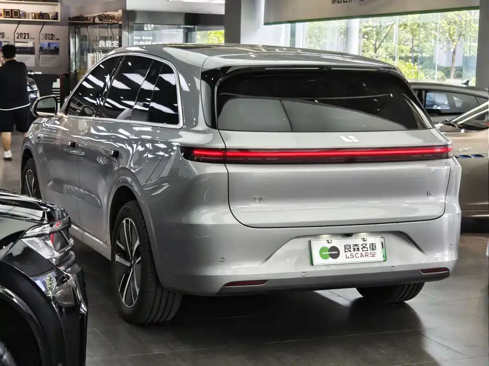 Li Auto Ideal L6