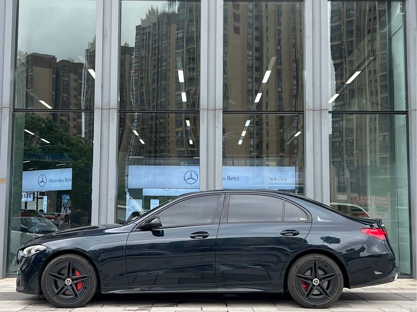 Mercedes-Benz C-Class, 2024 3