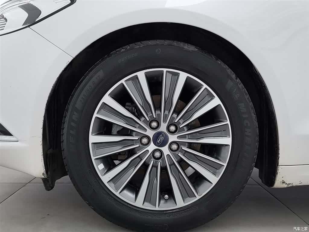 Ford Mondeo, 2017 17