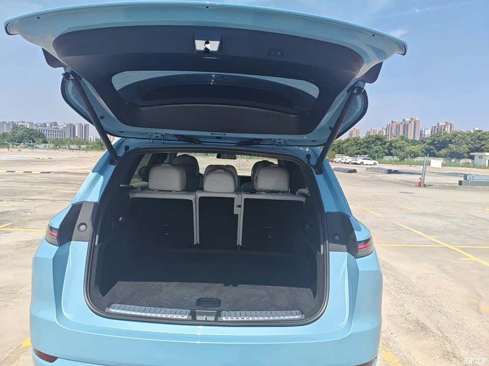 Li Auto L7, 2025 7