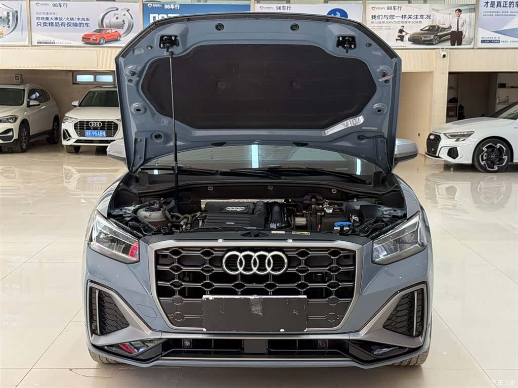 Audi Q2L, 2022 7