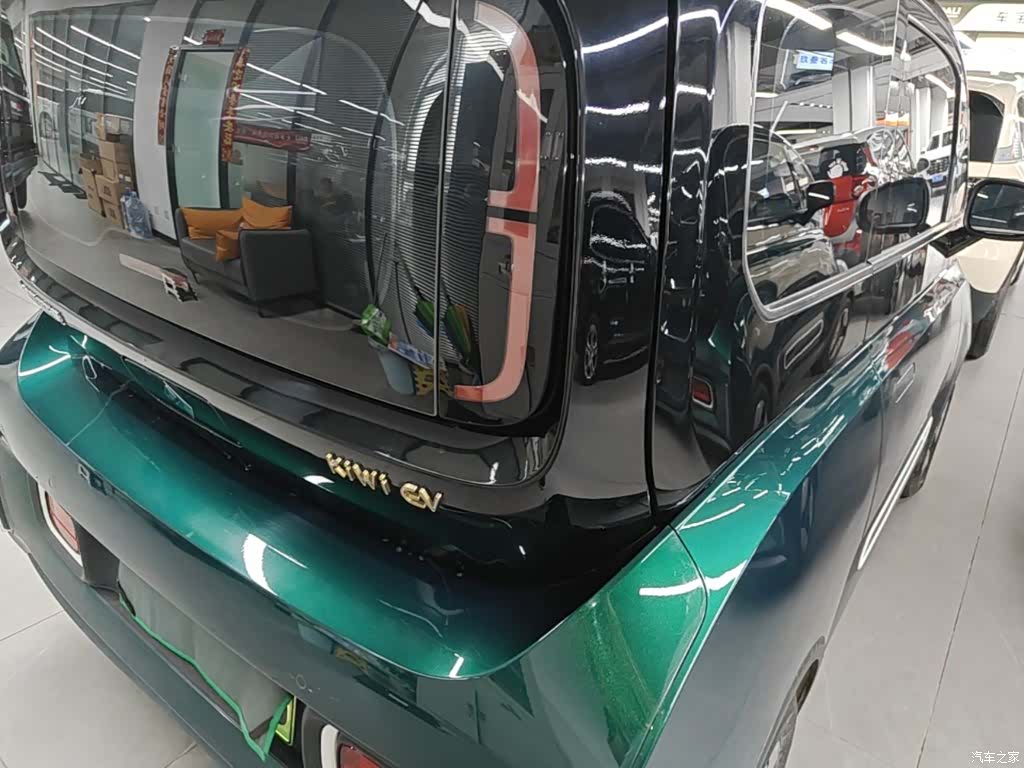 Wuling KiWi, 2022 24
