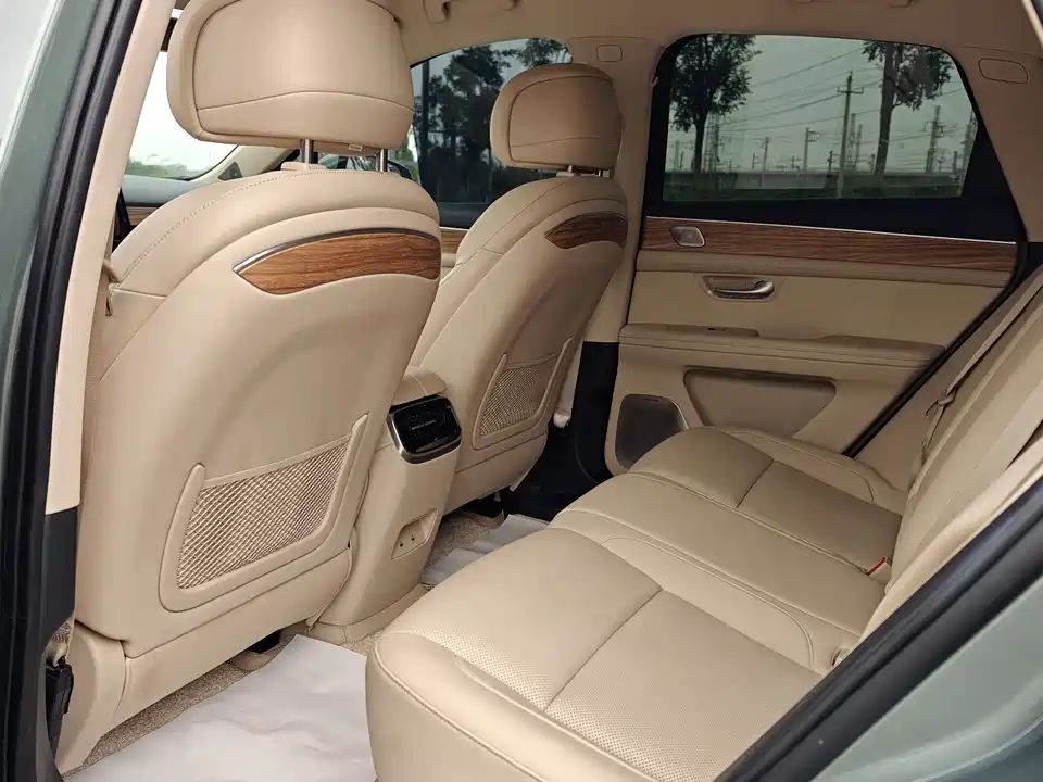 HarmonyOS Ask the world M5