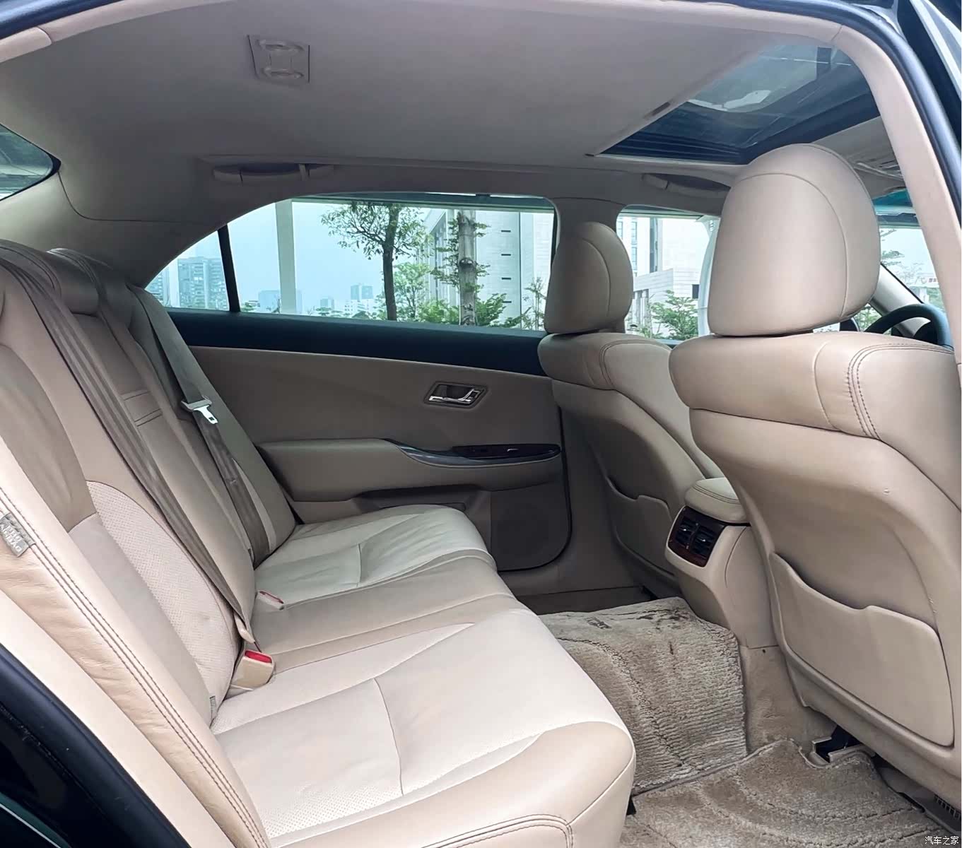 Toyota Crown, 2013 14