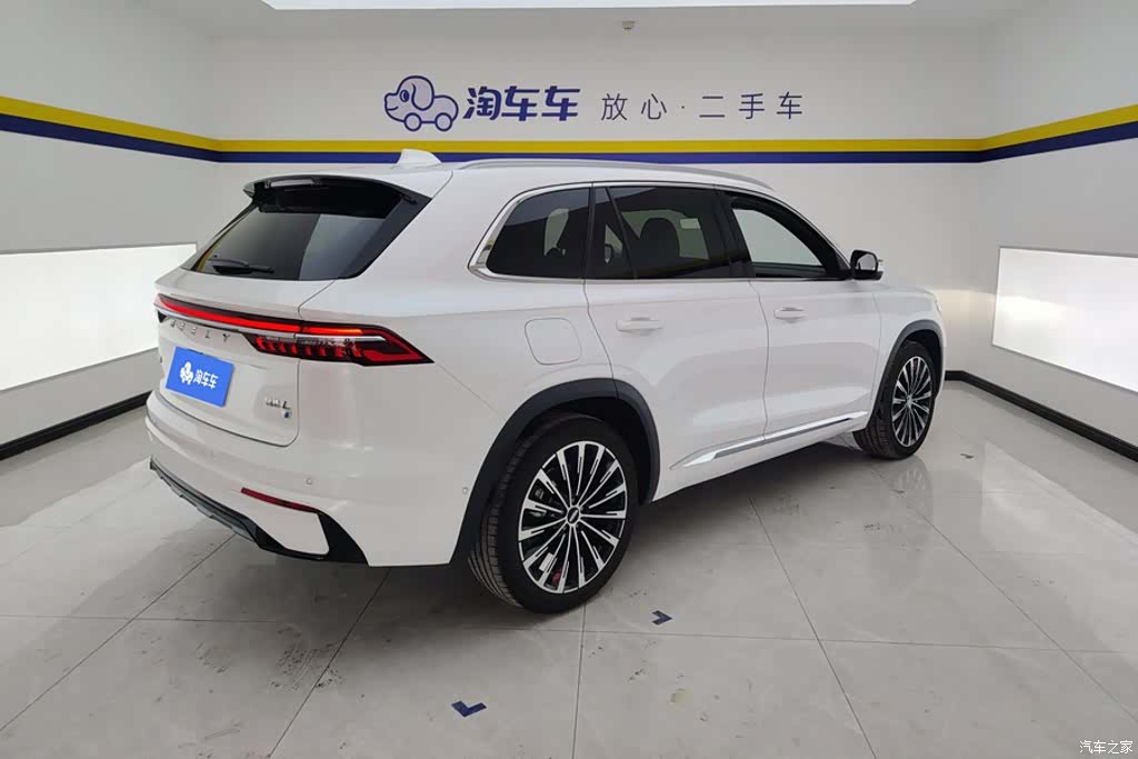 Geely Xingyue L, 2025 3