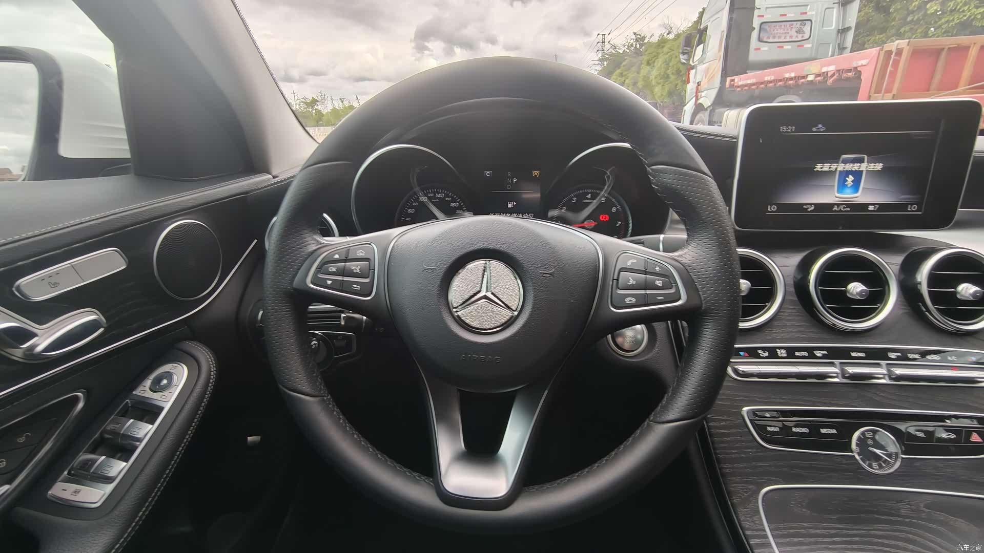 Mercedes-Benz C-Class, 2018 12