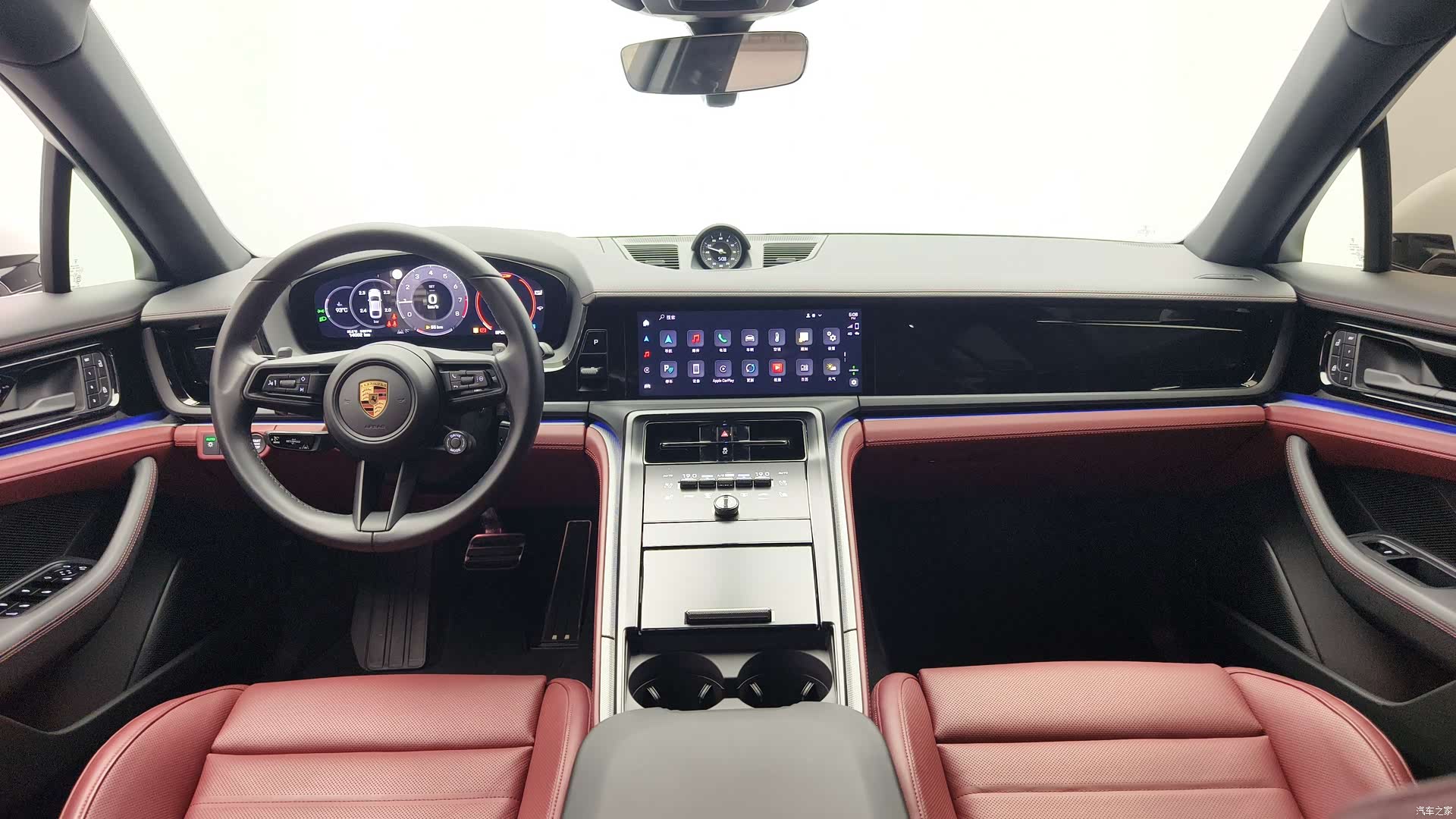 Porsche Panamera, 2025 11