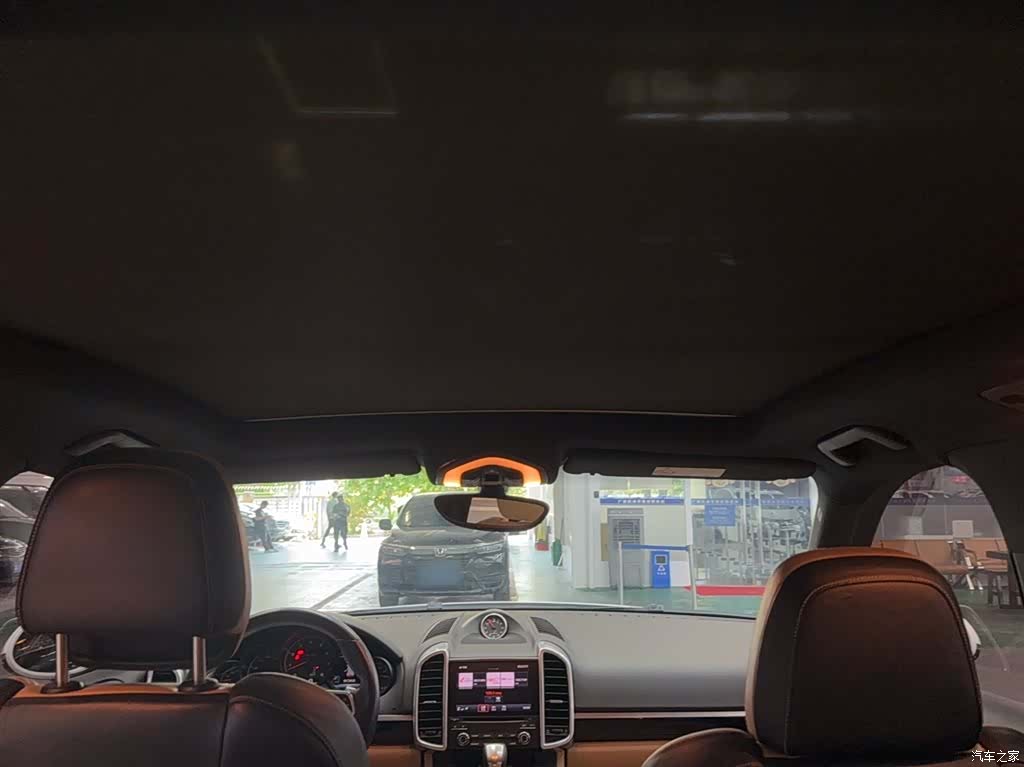 Porsche Cayenne, 2017 8