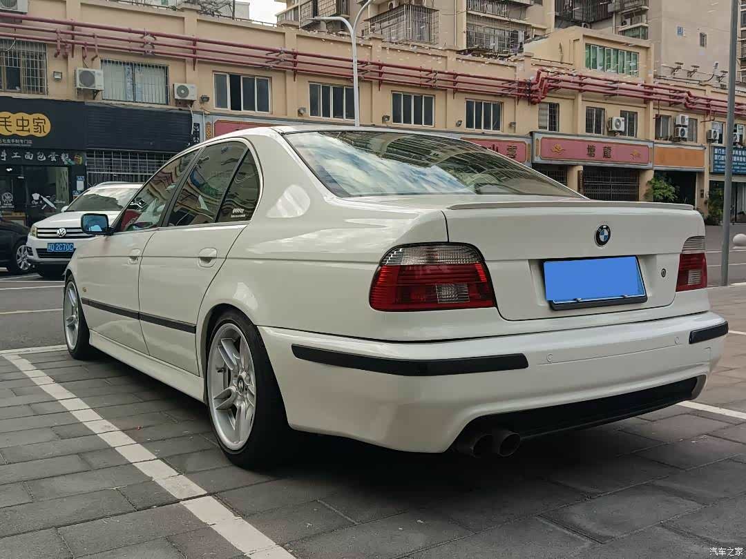 BMW 5 Series, 2001 9