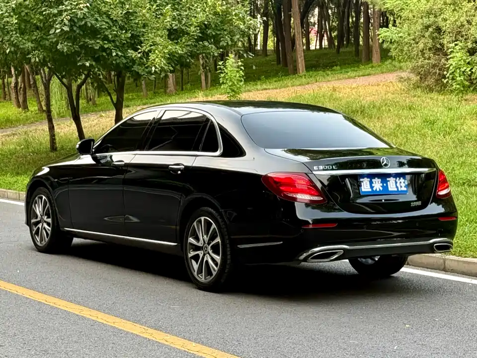 Mercedes-Benz E-class Mercedes-Benz E-class