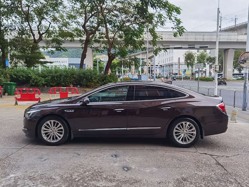 Buick Lacrosse