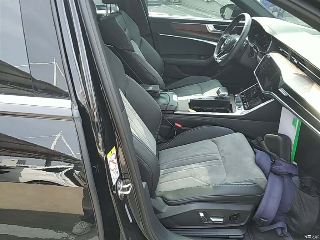 Audi A6L, 2023 25