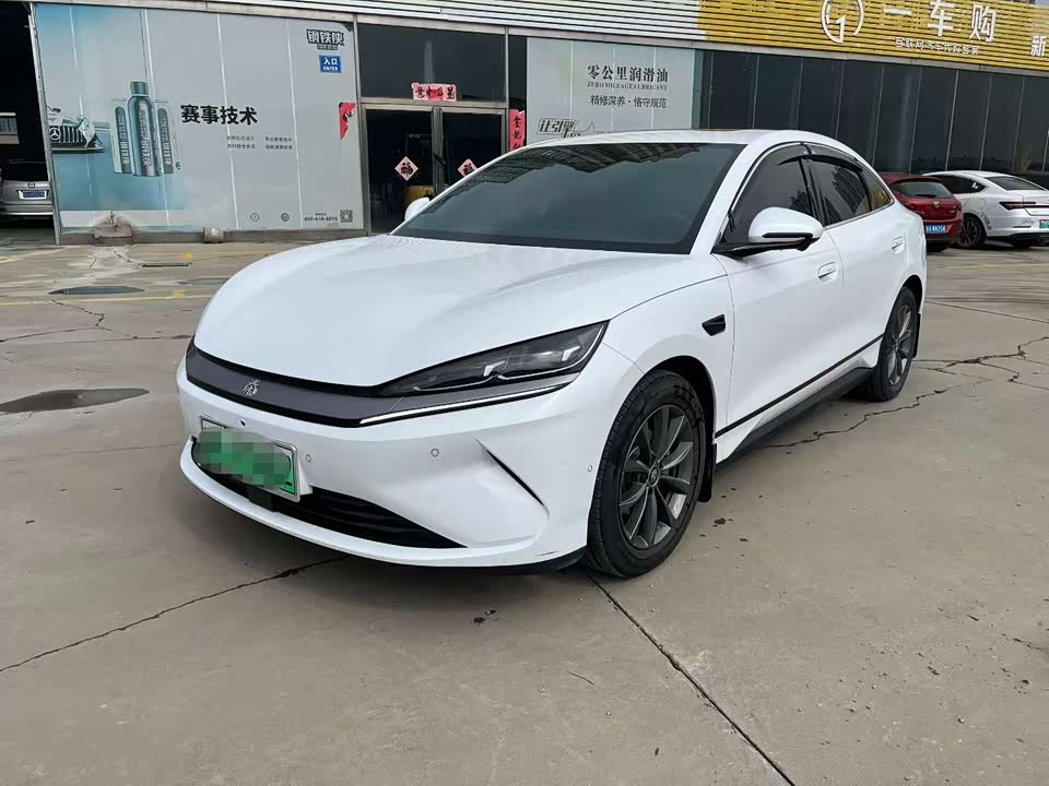 BYD Qin L