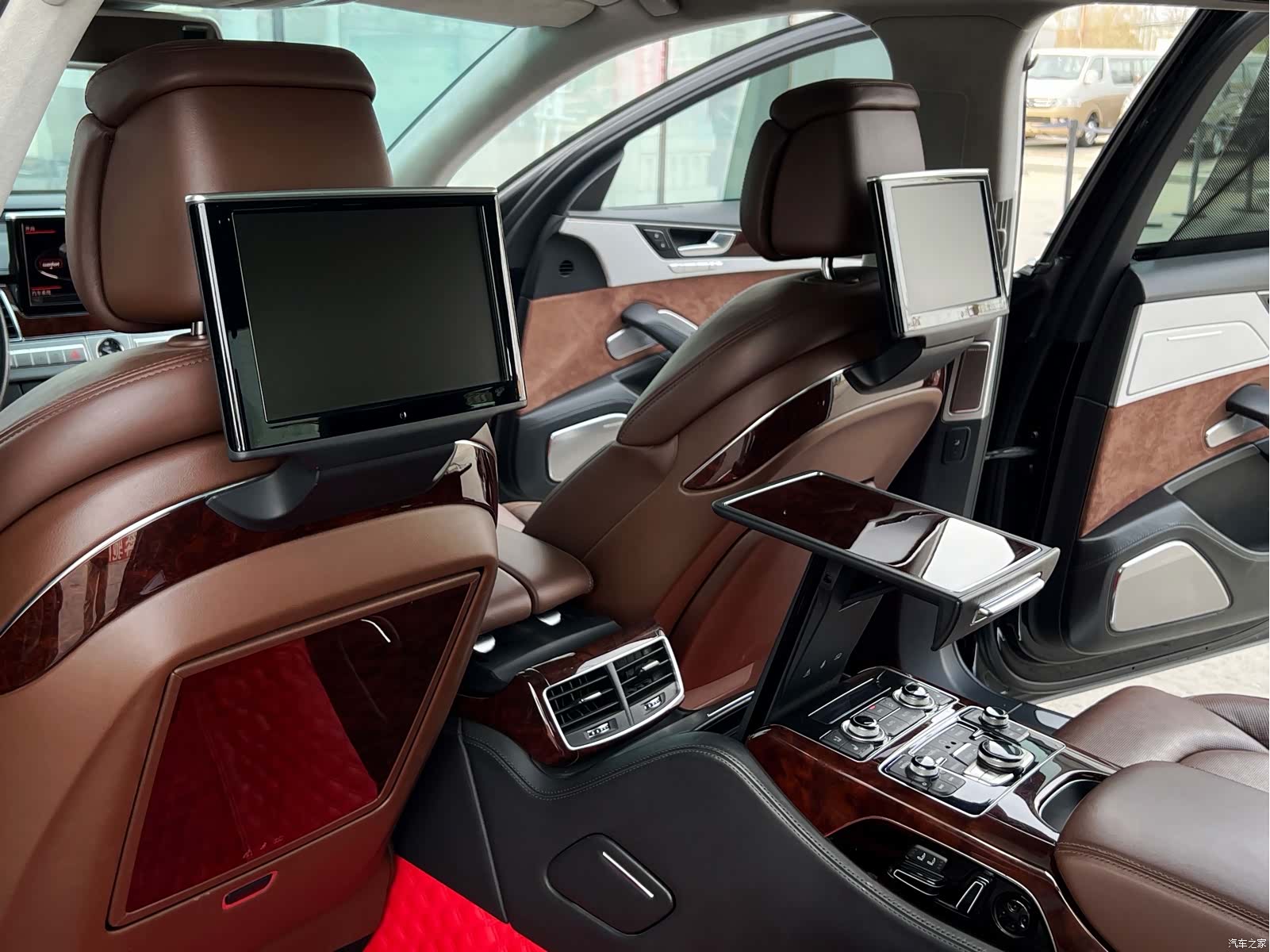 Audi A8L, 2012 20