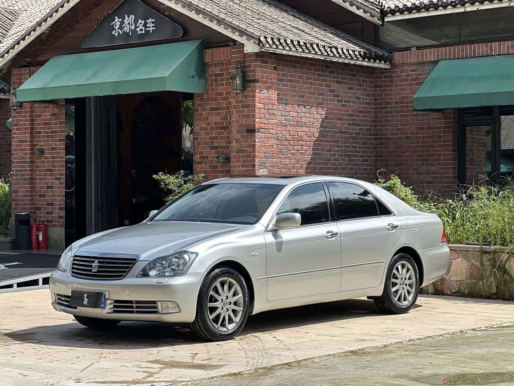 Toyota Crown 2007 3.0L Royal Saloon Fashion