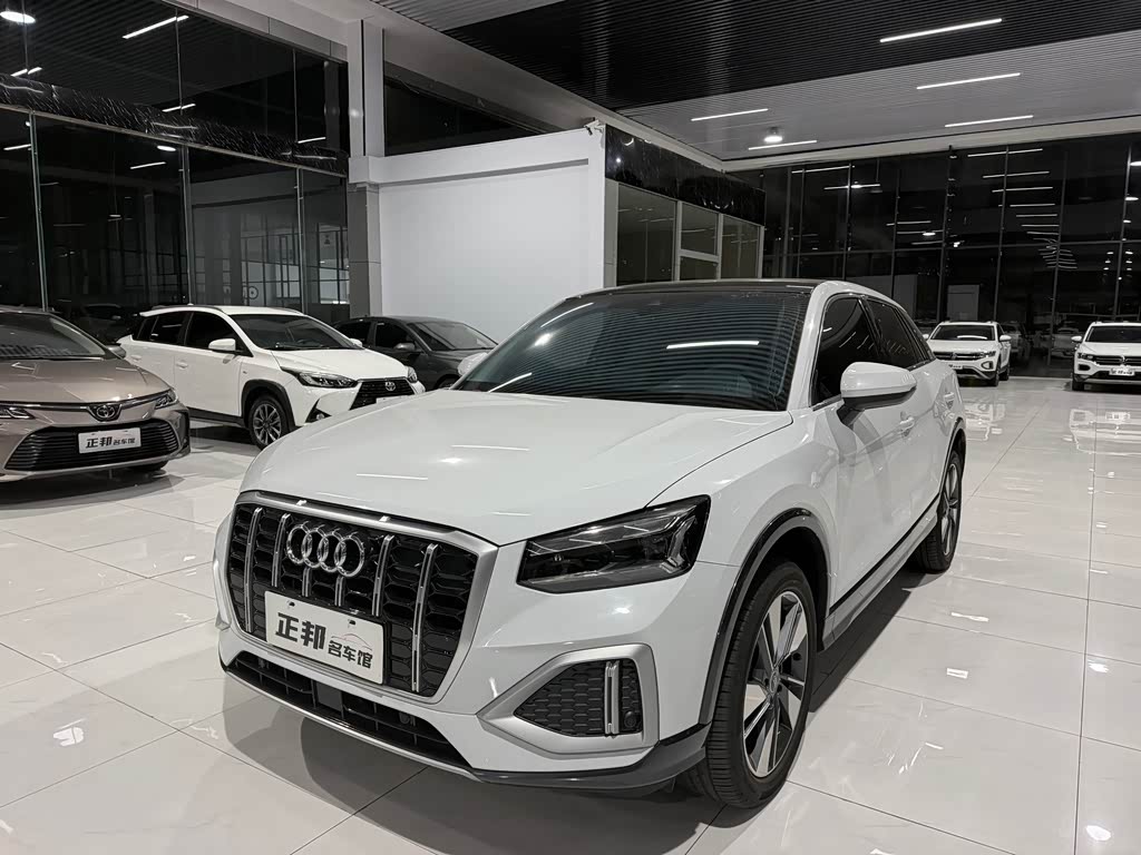 Audi Q2L 2022 35 TFSI Fashion