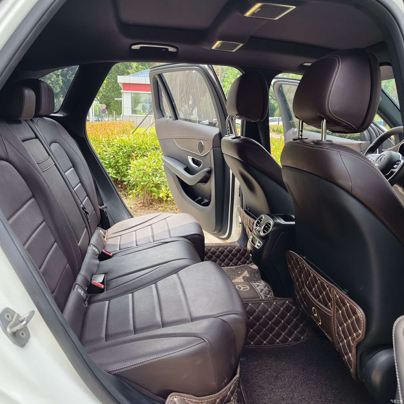 Mercedes-Benz GLC, 2022 13