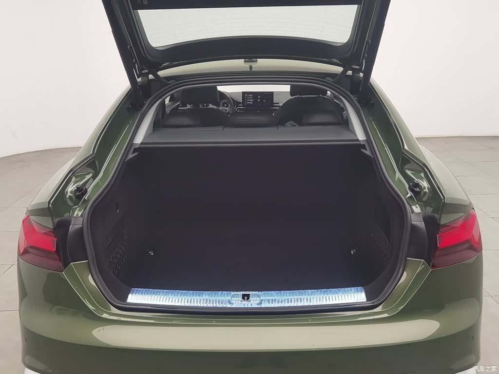 Audi A5, 2022 16