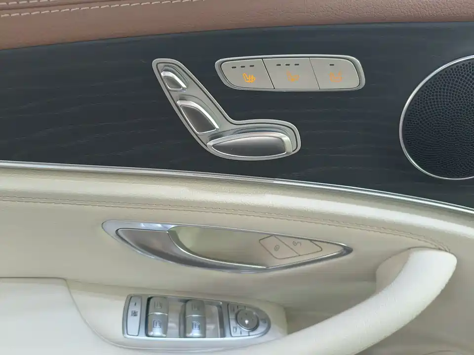 Mercedes-Benz E-class Mercedes-Benz E-class