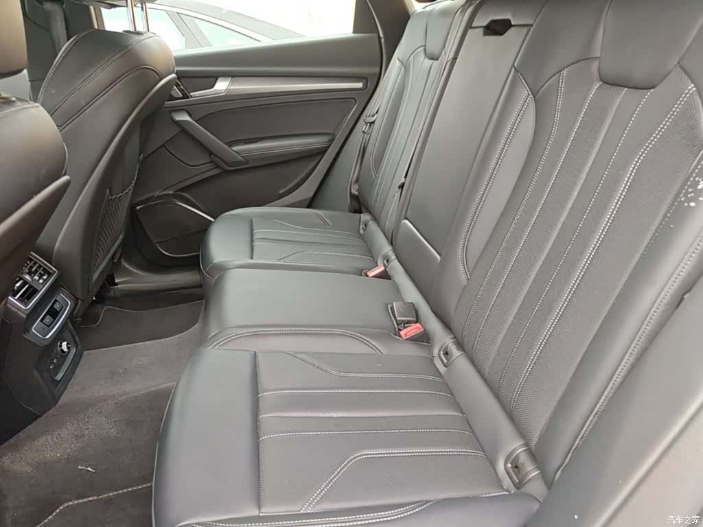 Audi Q5L, 2024 17