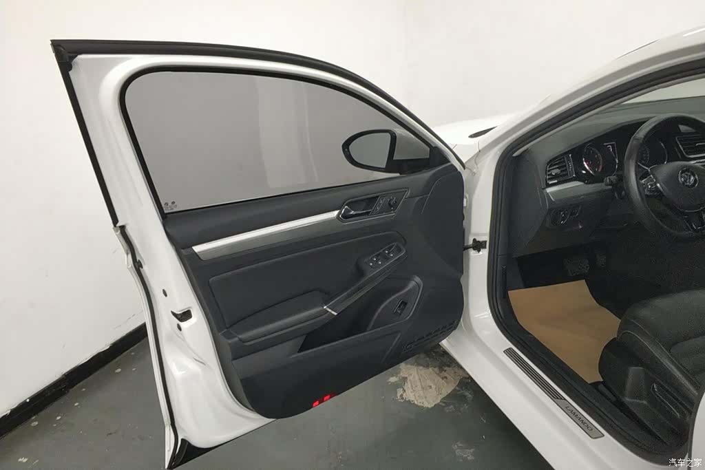 Volkswagen Lamando, 2017 7