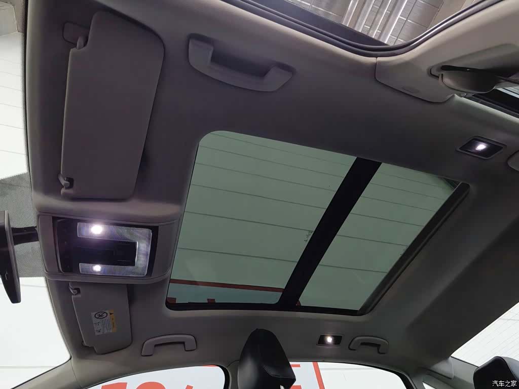 Volkswagen Passat, 2020 14