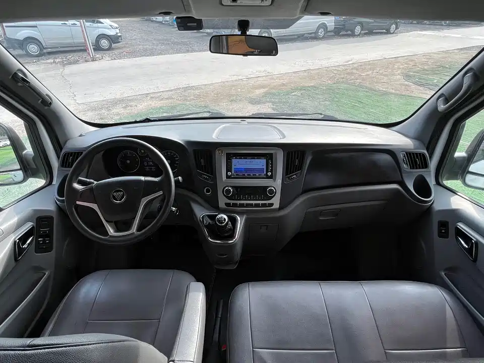 Foton Tuano Foton Tuano