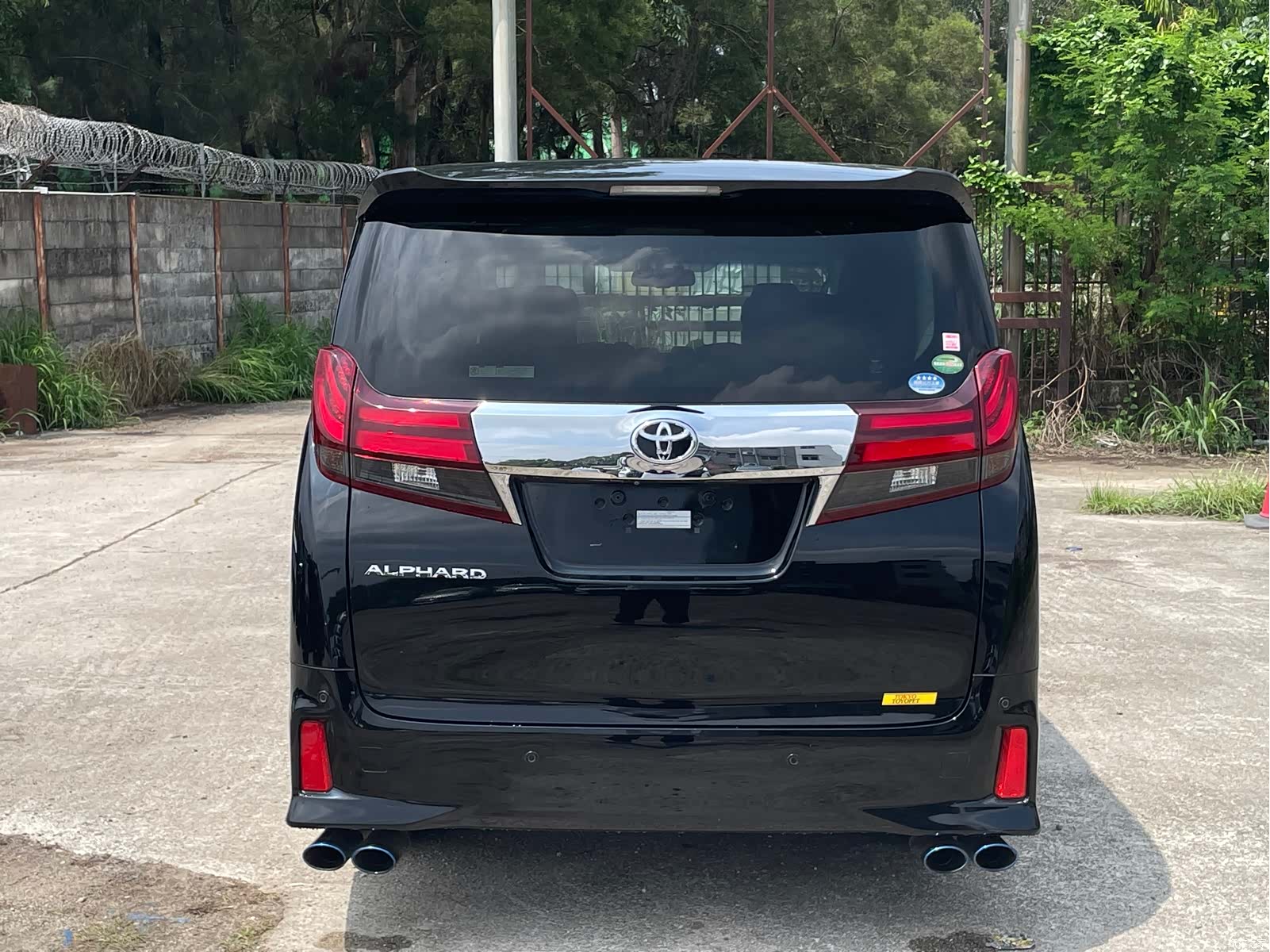 Toyota Alphard, 2016 все фото