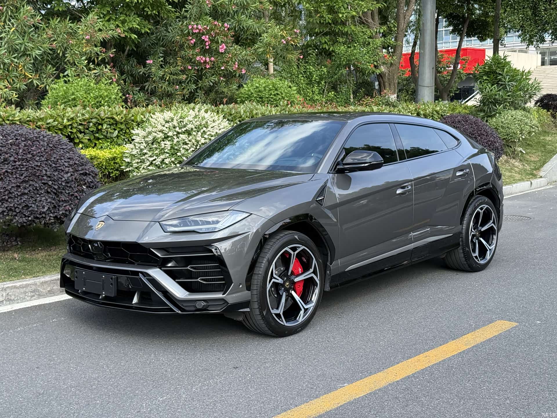 Lamborghini Urus, 2021 2
