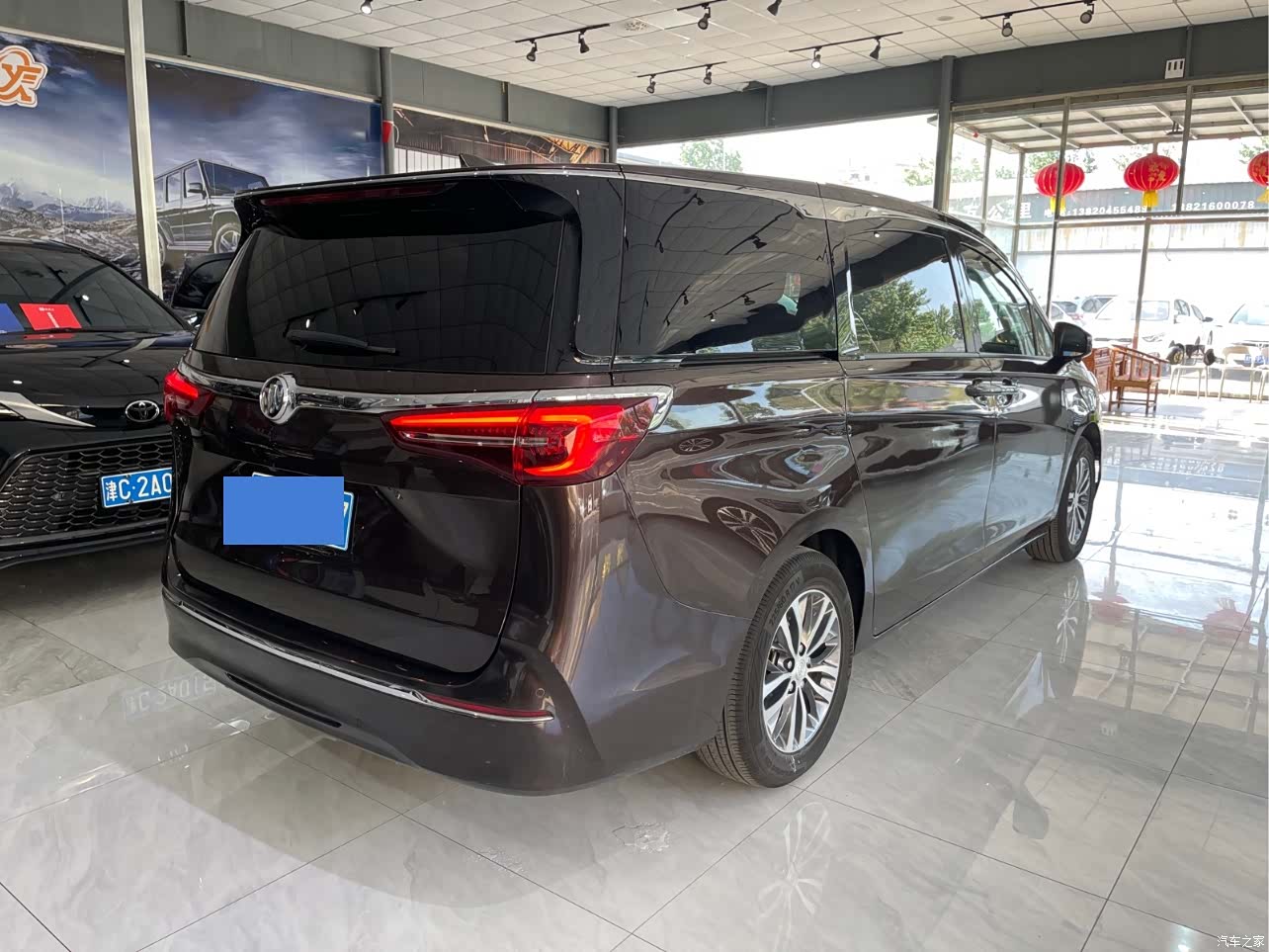 Buick GL8, 2021 9
