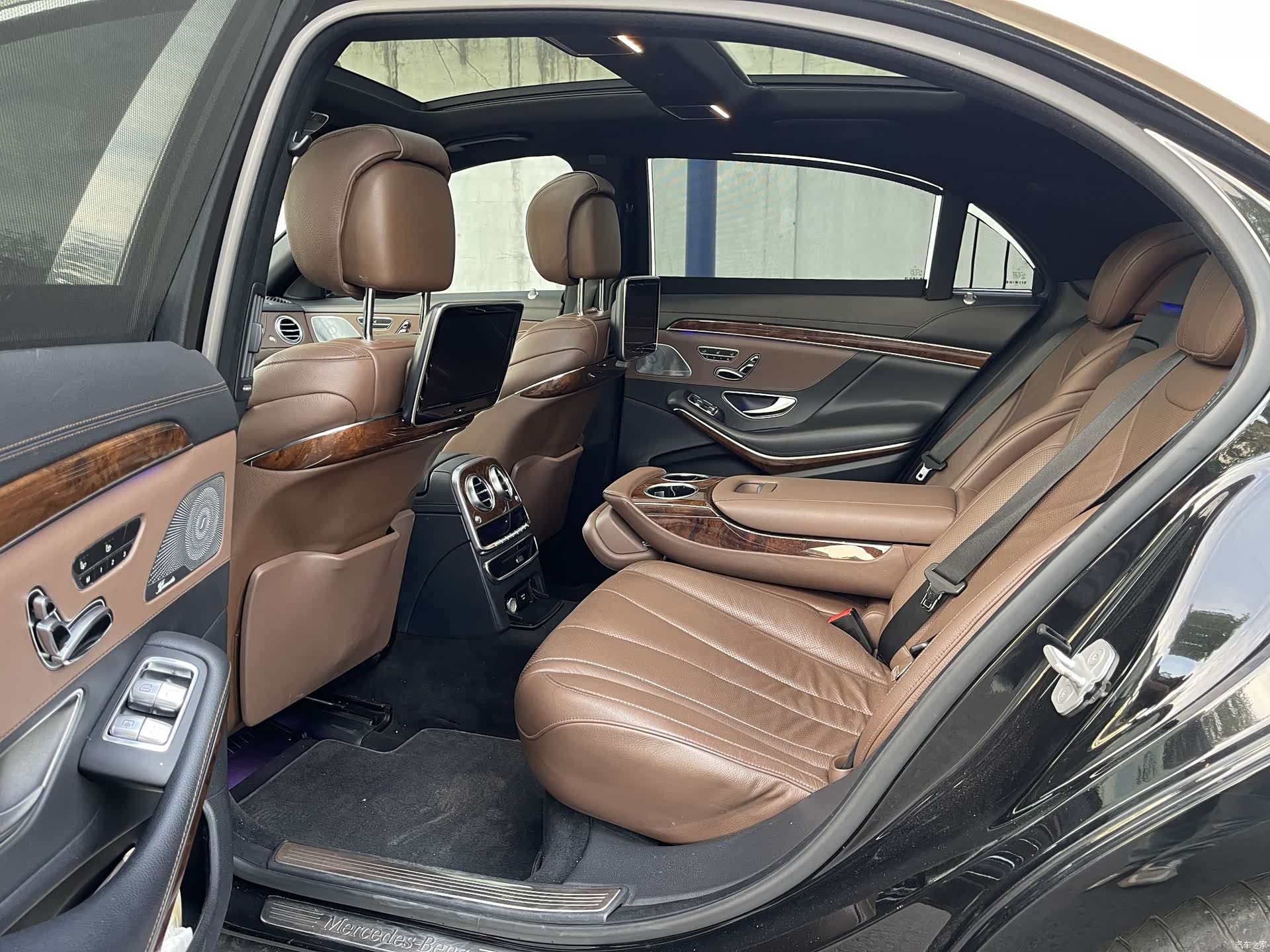 Mercedes-Benz S-Class, 2015 4