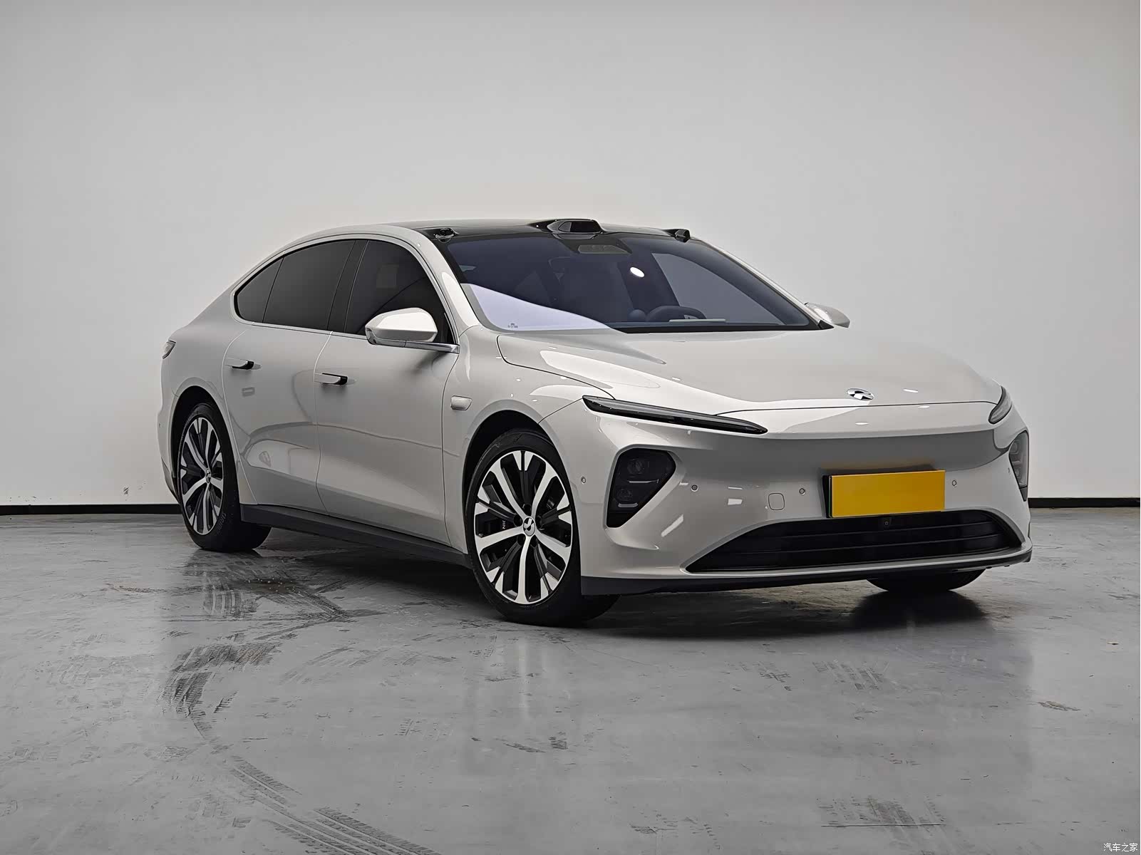 NIO ET7, 2025 все фото