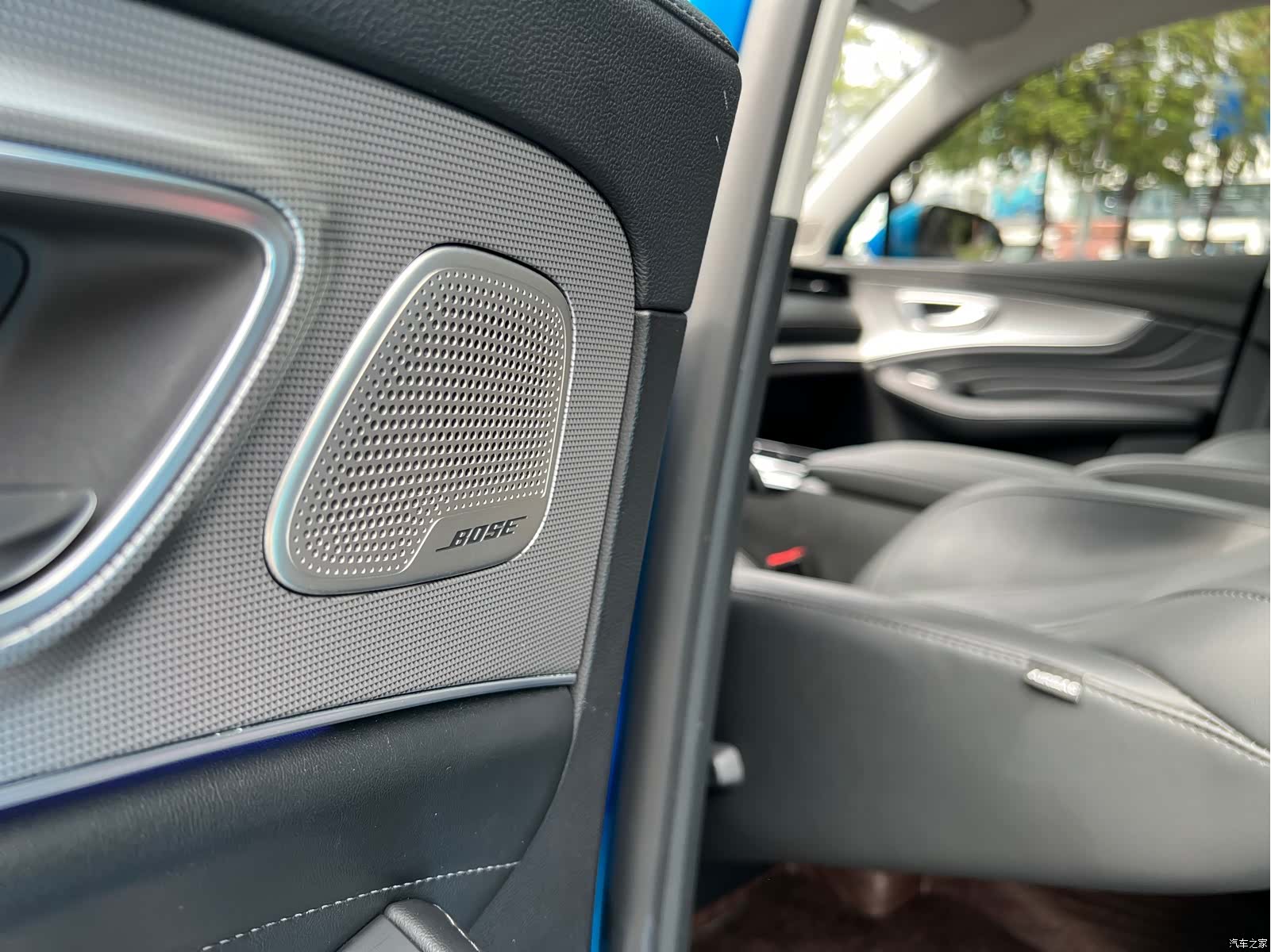 Roewe RX5, 2022 28