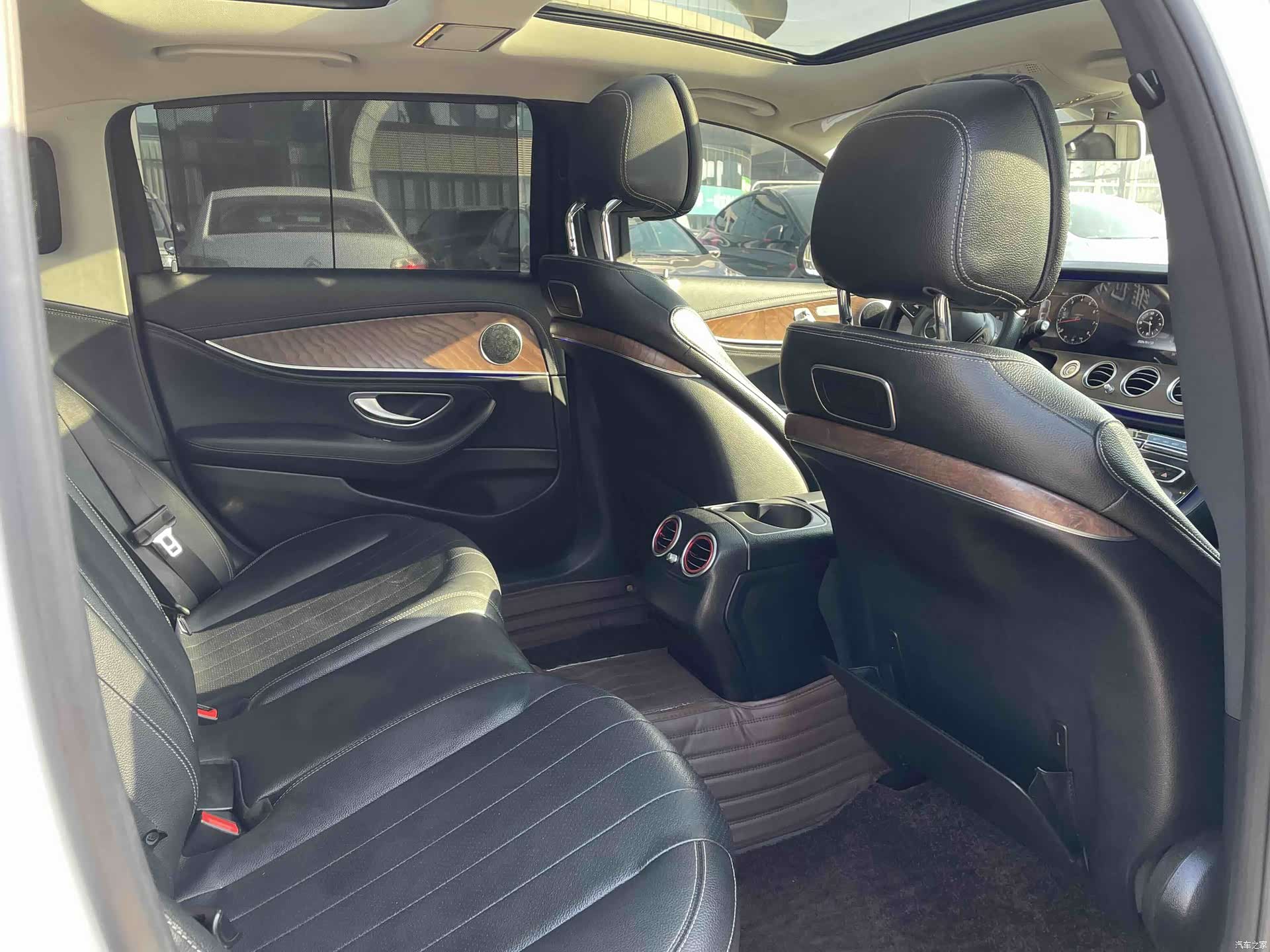 Mercedes-Benz E-Class, 2017 8