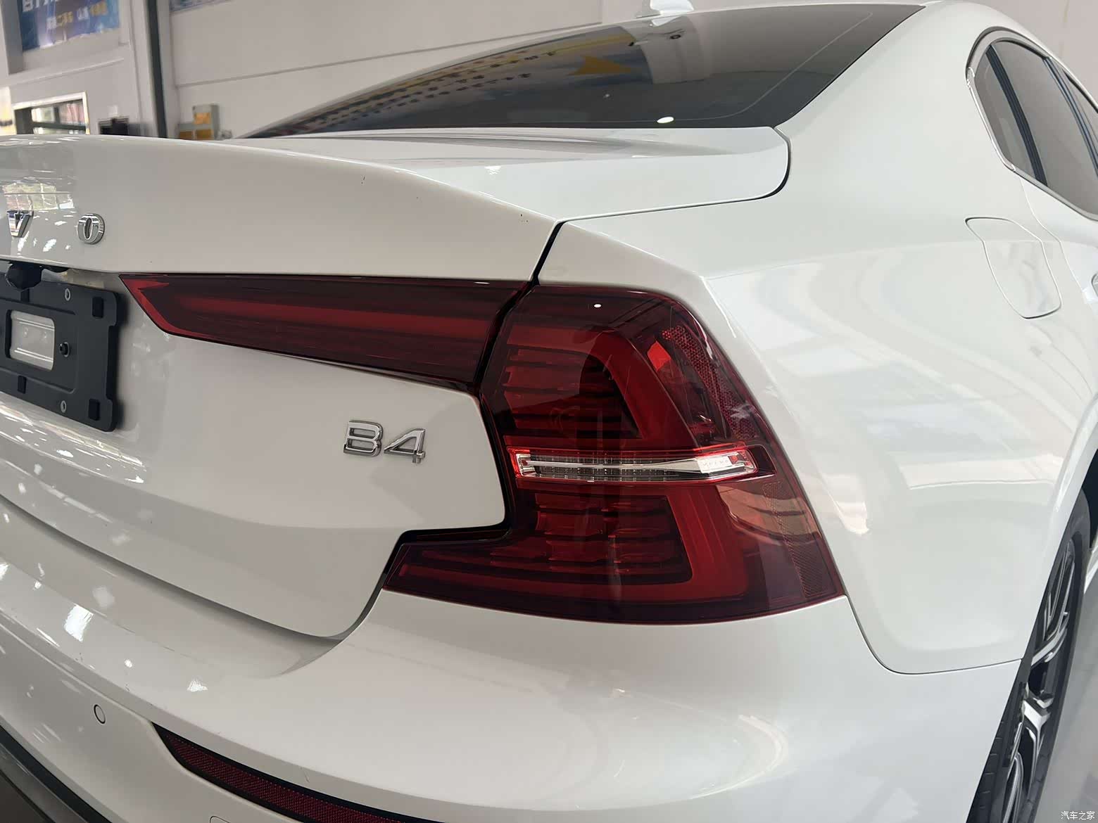 Volvo S60, 2023 12