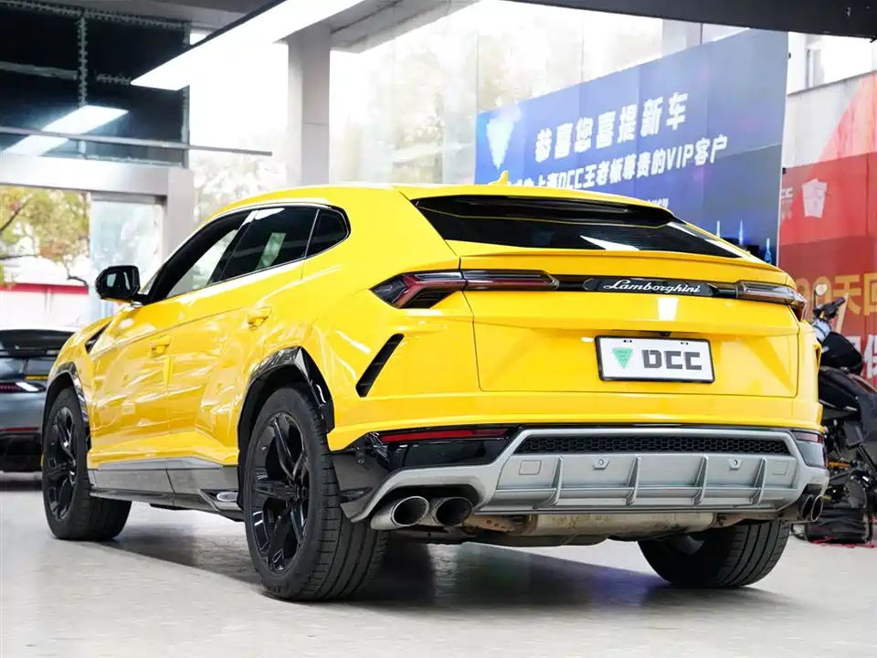 Lamborghini Urus