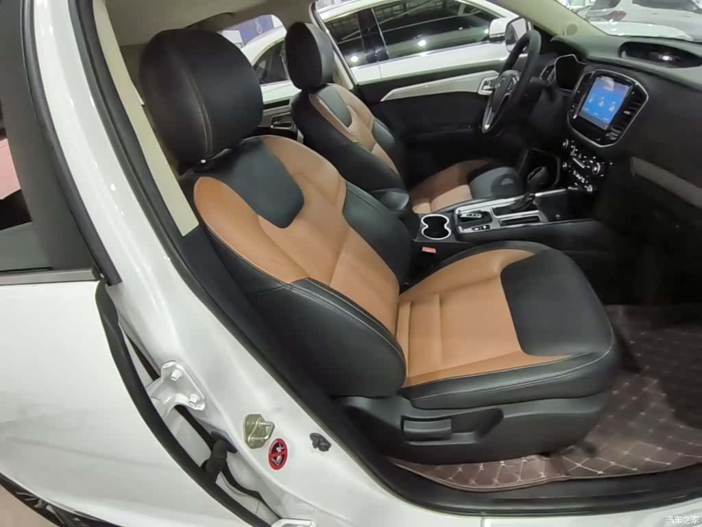 Geely X6, 2018 25