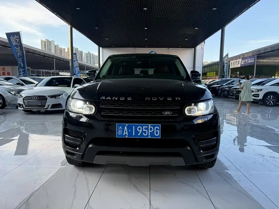 Land Rover Range Rover Sport Land Rover Range Rover Sport
