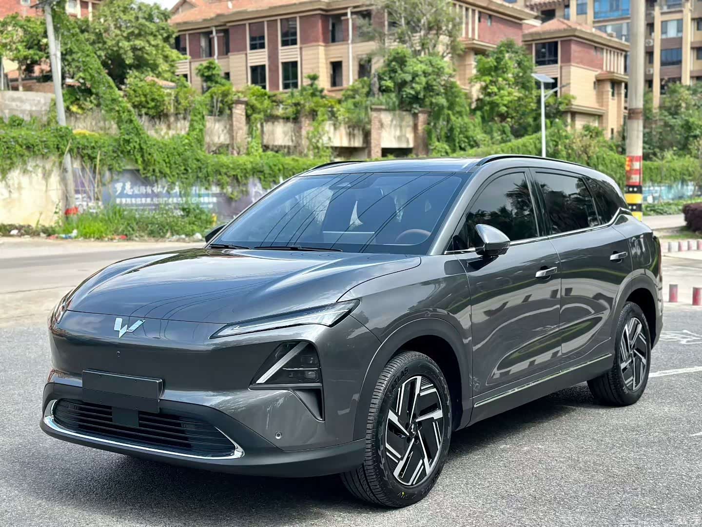 Wuling Starlight, 2024 1