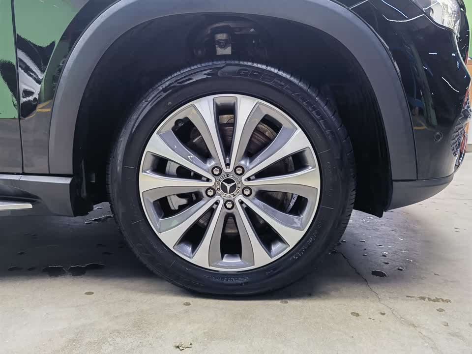 Mercedes-Benz GLE Mercedes-Benz GLE