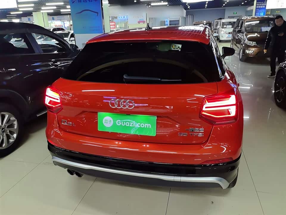 Audi Q2L