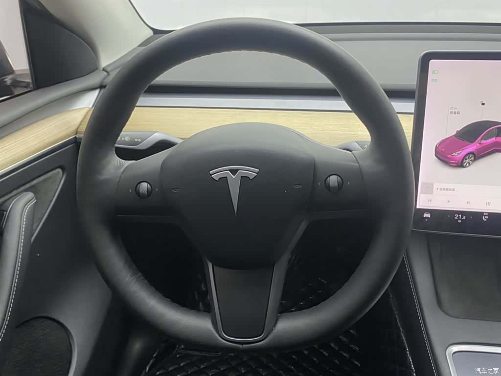 Tesla Model Y, 2021 14