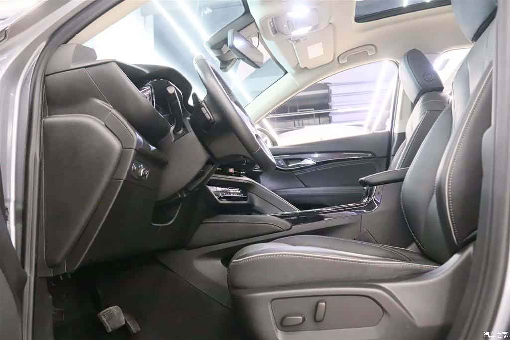 Buick Envision Plus, 2022 14