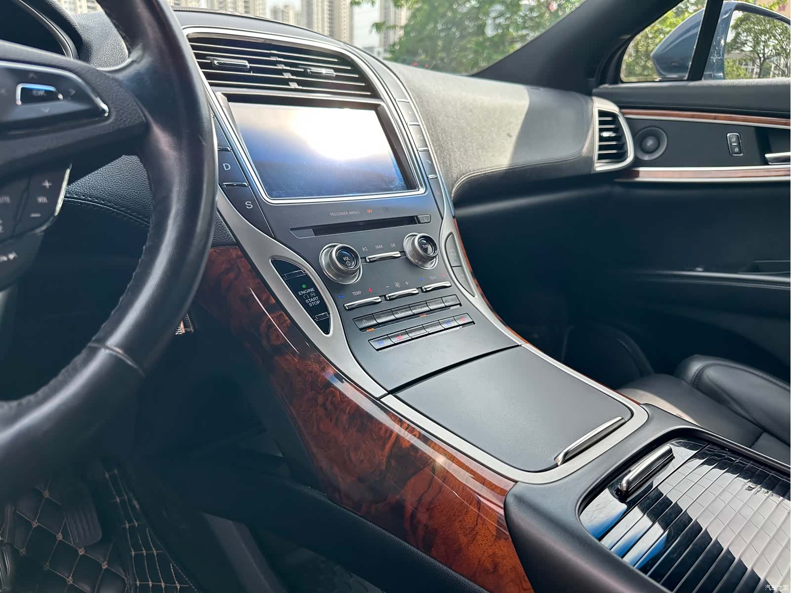 Lincoln MKX, 2017 все фото