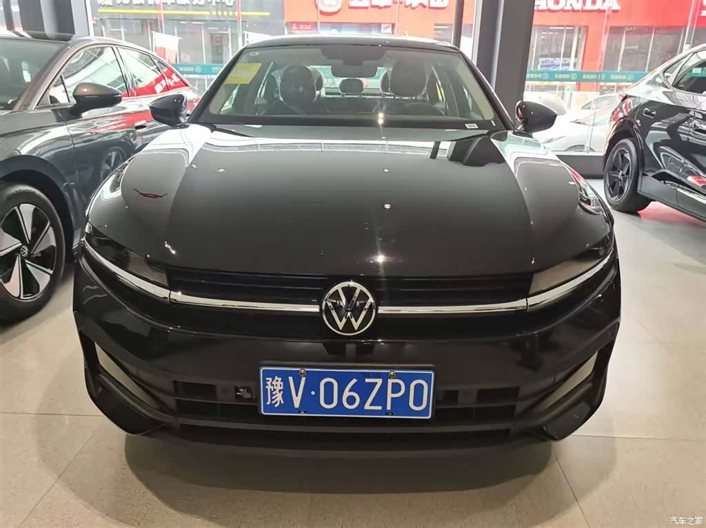 Volkswagen Magotan, 2026 2