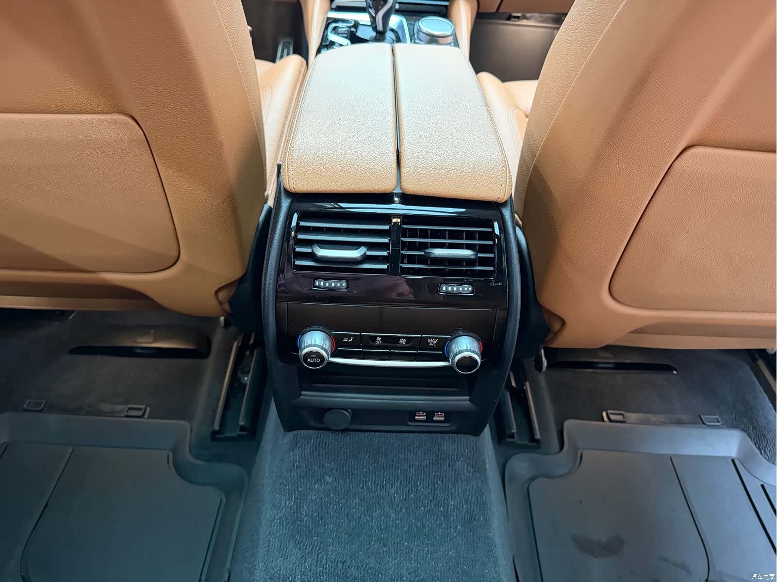 BMW 6 Series GT, 2023 16