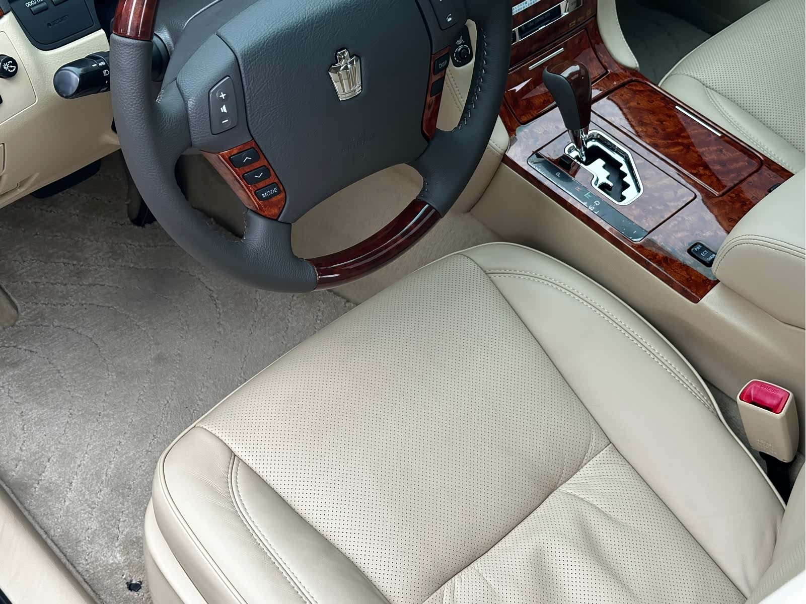 Toyota Crown, 2008 18