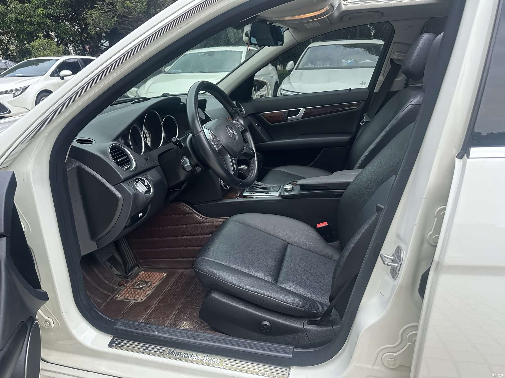 Mercedes-Benz C-Class, 2012 7