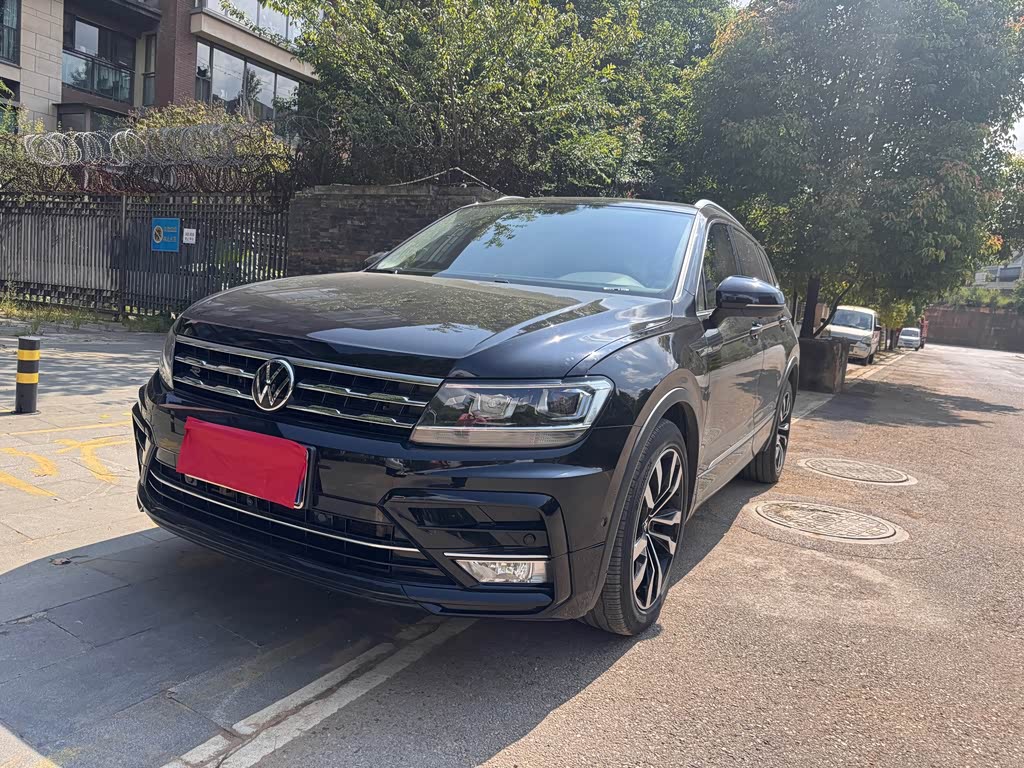 Volkswagen Tiguan L