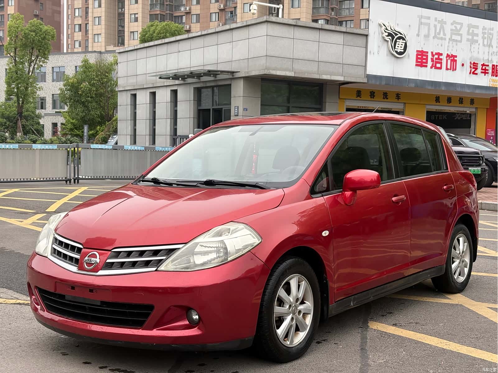 Nissan Tiida, 2009 1
